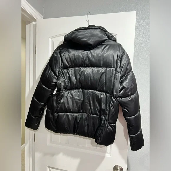 NEW NWT Old Navy‎ black shiny puffer jacket coat 2x XXL - Picture 2 of 9